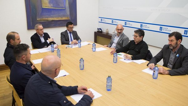 Apuesta de Medio Rural por los procesos de unión del sector lácteo
