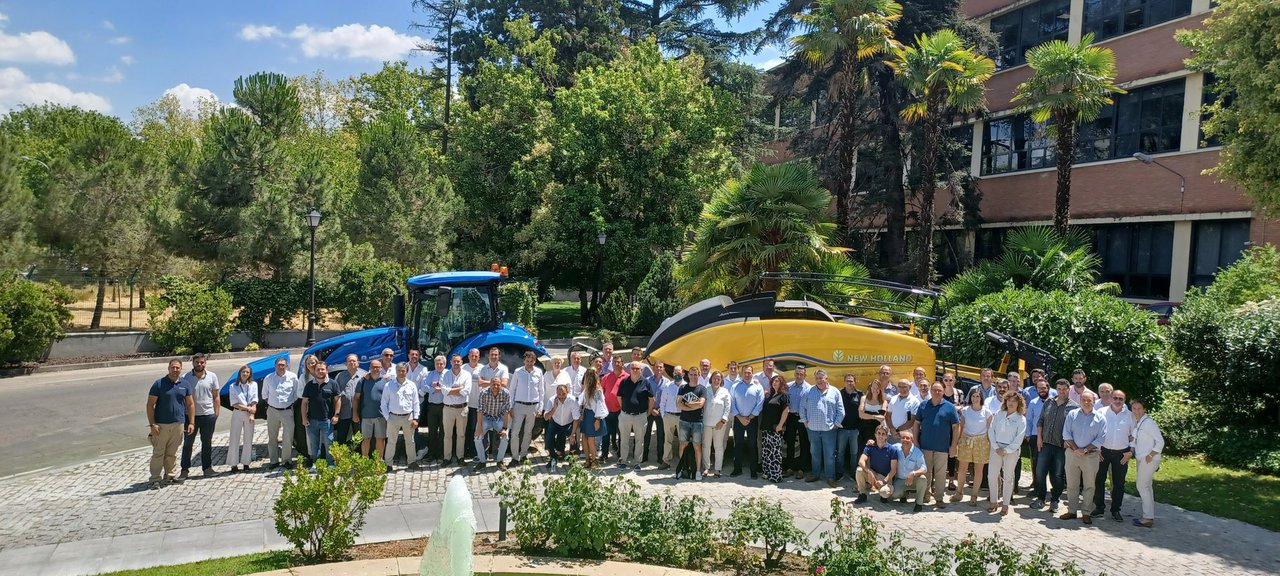 New Holland eríxese como o número un da recolección en España