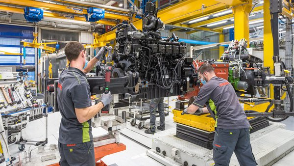 Claas pon en marcha a "fábrica do futuro" en Le Mans