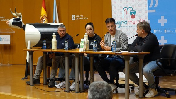 Agromuralla reivindica el papel de la producción de leche en Galicia como motor económico