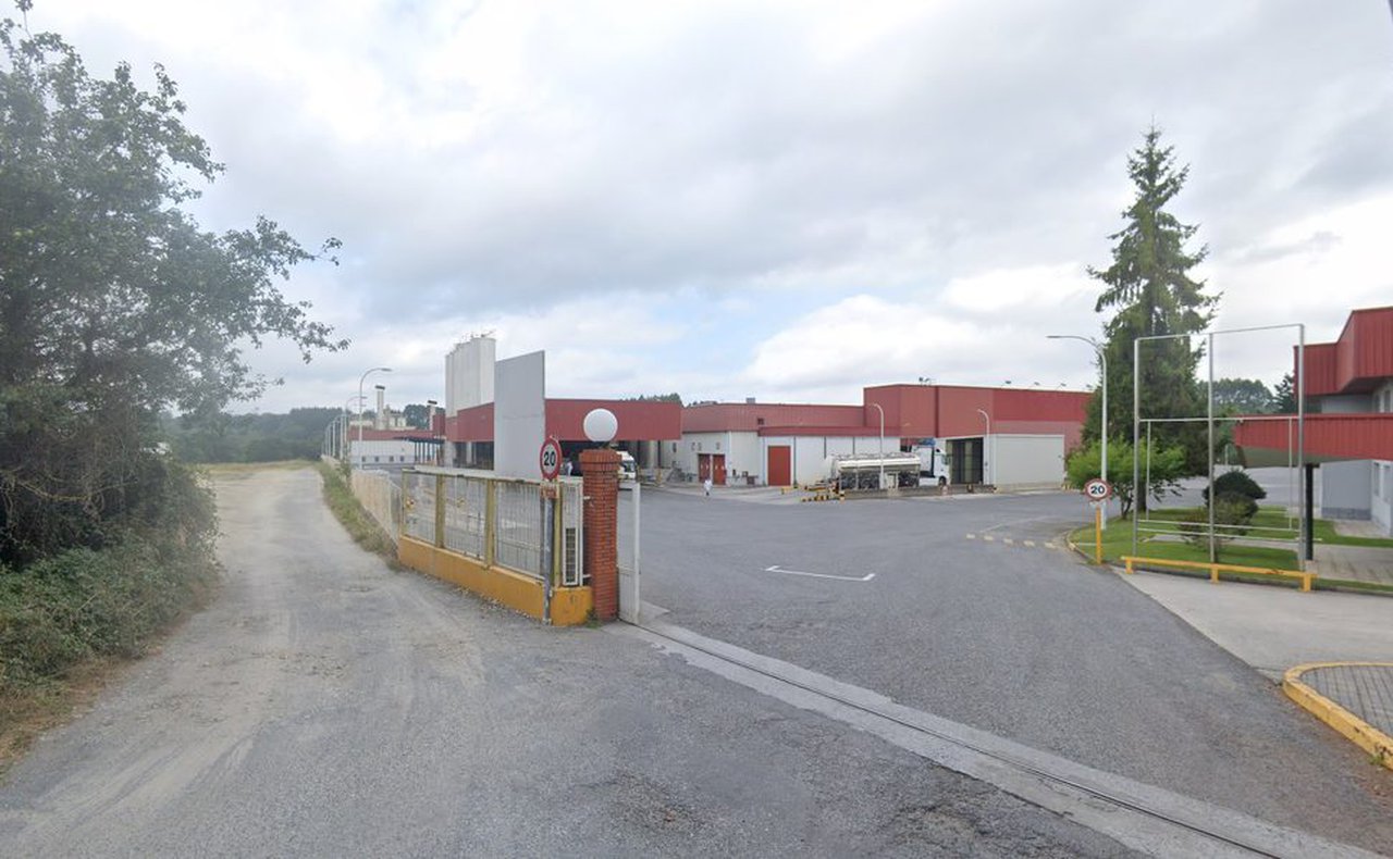 Agromuralla denuncia impagos del Grupo Santé a cinco ganaderos que ascienden a más de 150.000 euros