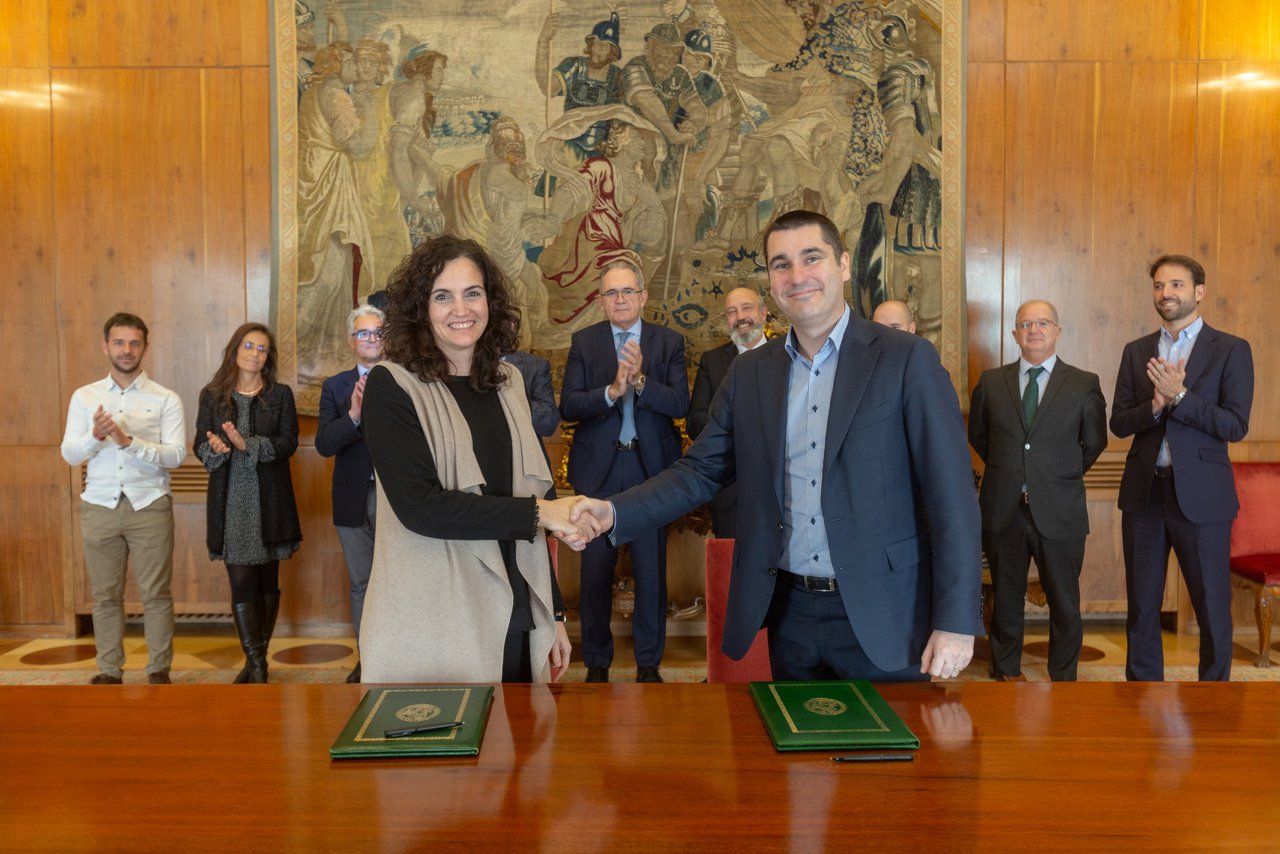 La Universidad de Navarra y Groupe Roullier (Timac Agro) impulsan la innovación científica y tecnológica aplicada a la agricultura