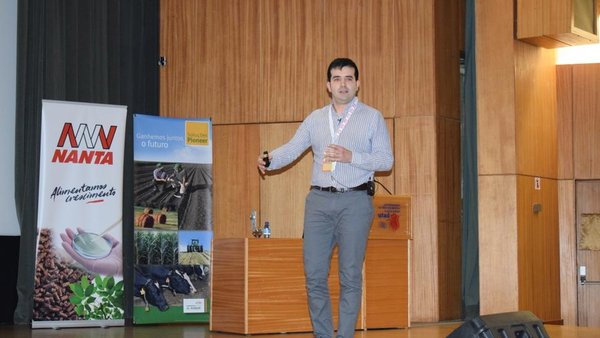 Vila Real acogió el II Encuentro de Nutrición de Bovinos
