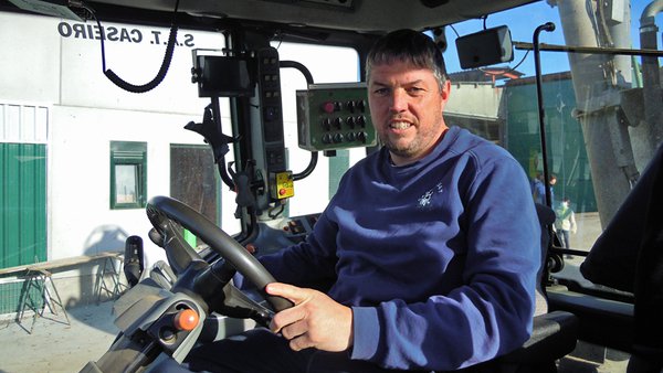 Agromuralla denuncia la "trampa" de la rebaja del IVA de la leche y el descuento en el gasóleo para los ganaderos