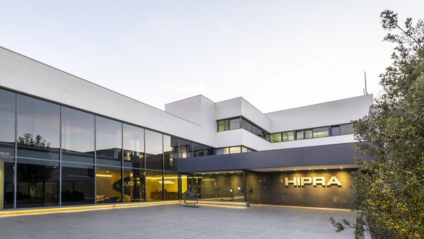 Hipra dá un paso firme cara á saúde humana coa investigación e fabricación dunha vacina fronte á covid-19