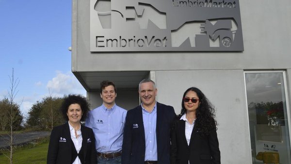 Inauguración de las nuevas instalaciones de Embriovet & Embriomarket en Betanzos