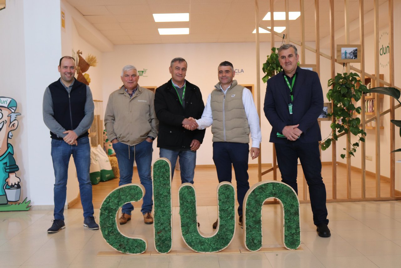 CLUN y Fefriga firman un convenio para fomentar la vocación por la ganadería entre los jóvenes