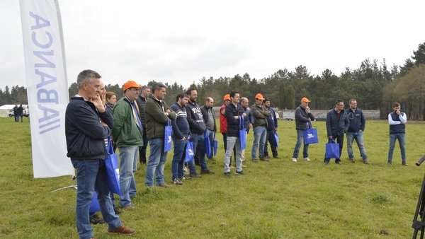 Más de 200 asistentes a la jornada sobre nuevas tecnologías en la siembra de maíz forrajero organizada por el CETAL