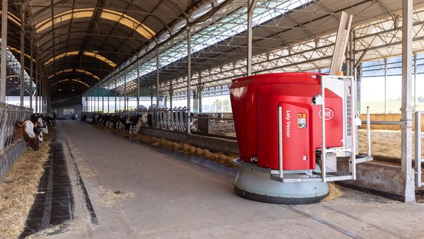 MFR y pinza, la mejor combinación para una alimentación constante y precisa