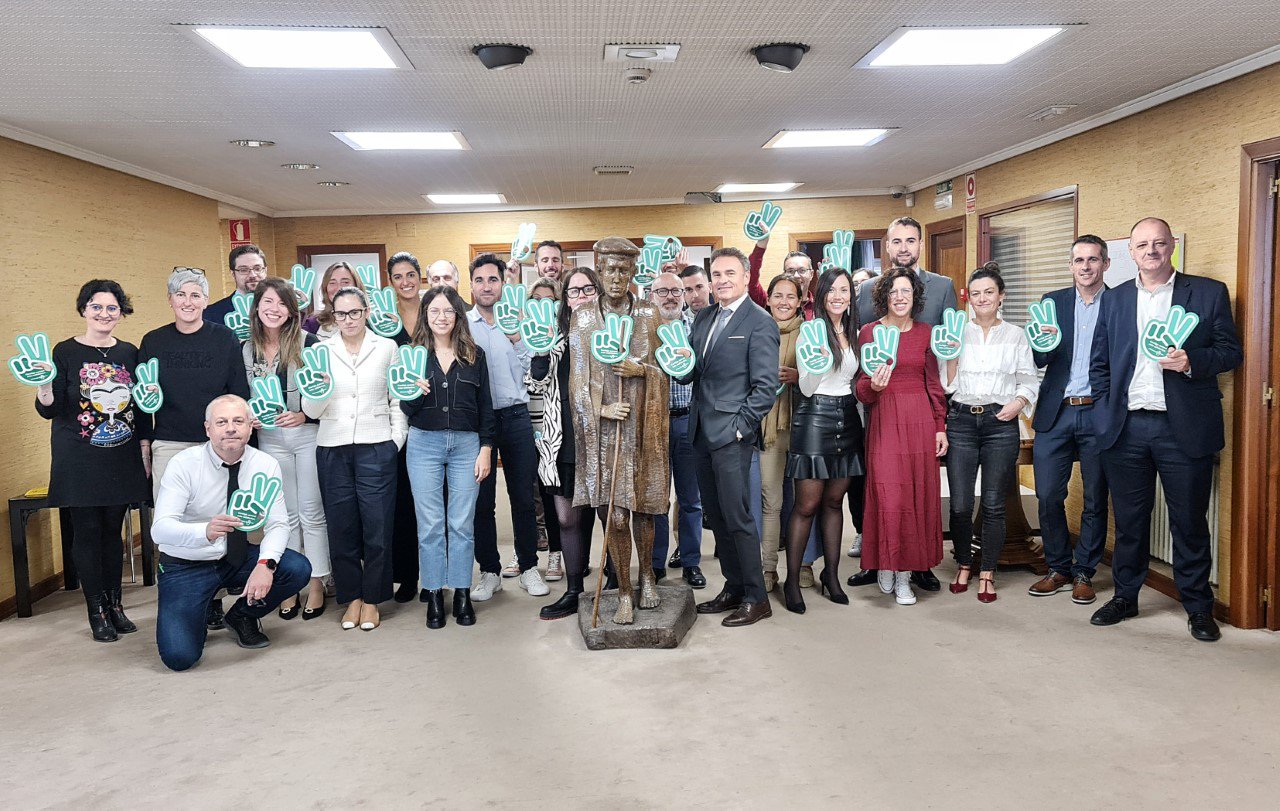 El Grupo Caja Rural duplica su aportación a Cáritas en el Día Solidario
