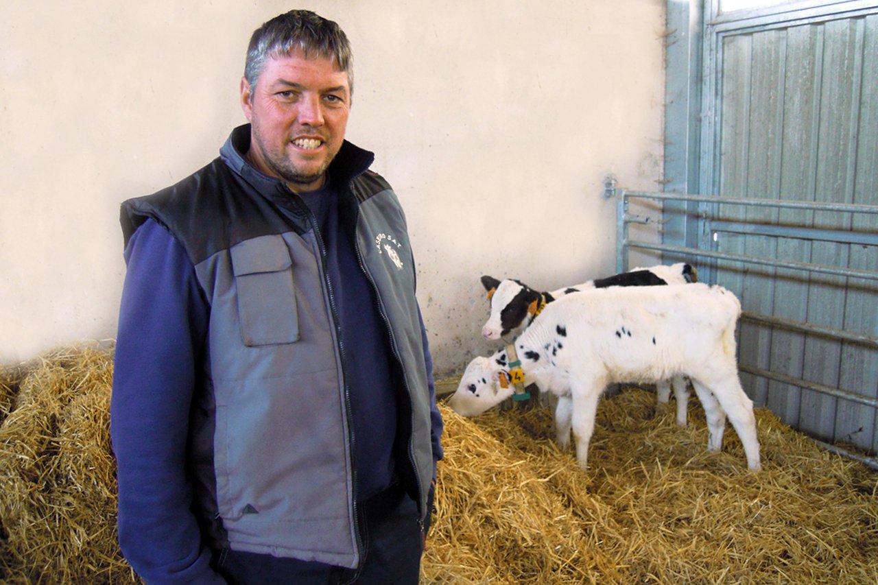 Agromuralla afirma que los precios de la leche tienen que mantenerse o subir