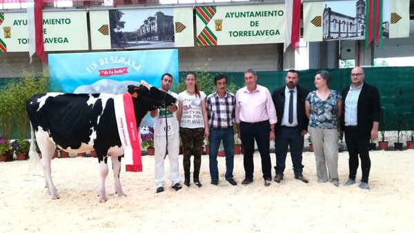 Gloria Brady Katia, nueva novilla gran campeona de Cantabria