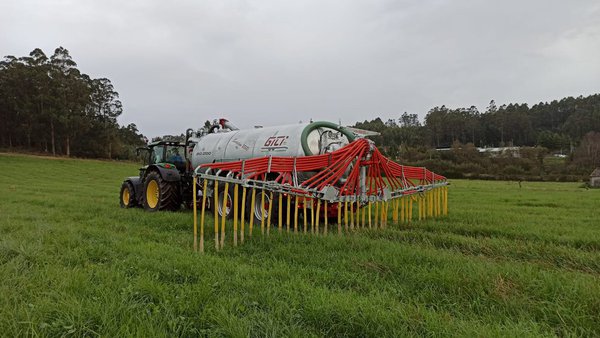 Agromuralla solicita una línea de ayudas que permita a los ganaderos adaptarse a la nueva normativa sobre aplicación de purines