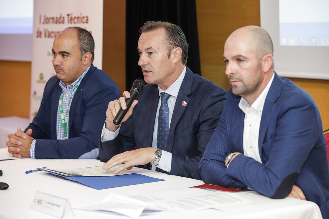 AgroCantabria reunió en su primer foro a 400 técnicos y ganaderos