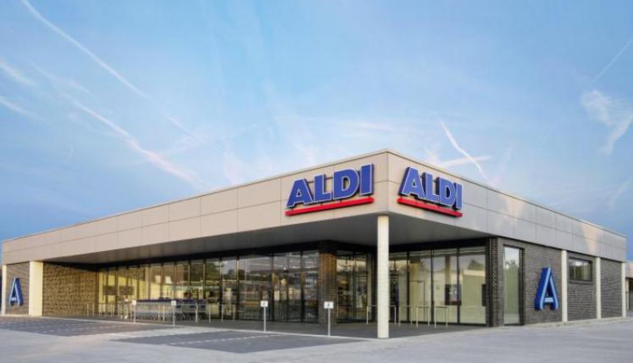 Aldi se compromete con los productores de leche hasta 370 euros por 1.000 litros