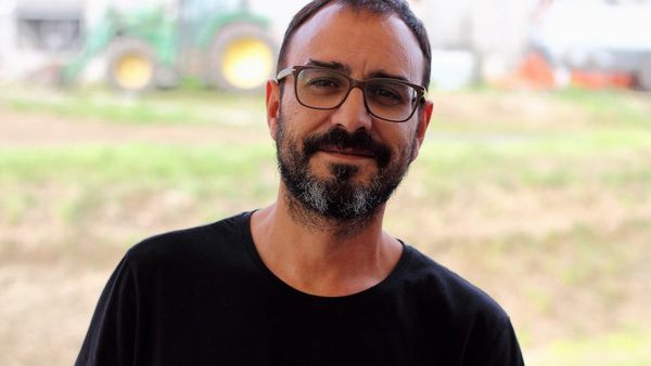 El periodista Manuel Cruz recibe el Accésit del Premio de Periodismo científico Celia Brañas 2021
