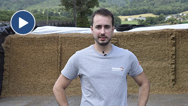 "É fundamental elixir un bo plástico para que o selado do silo sexa perfecto"