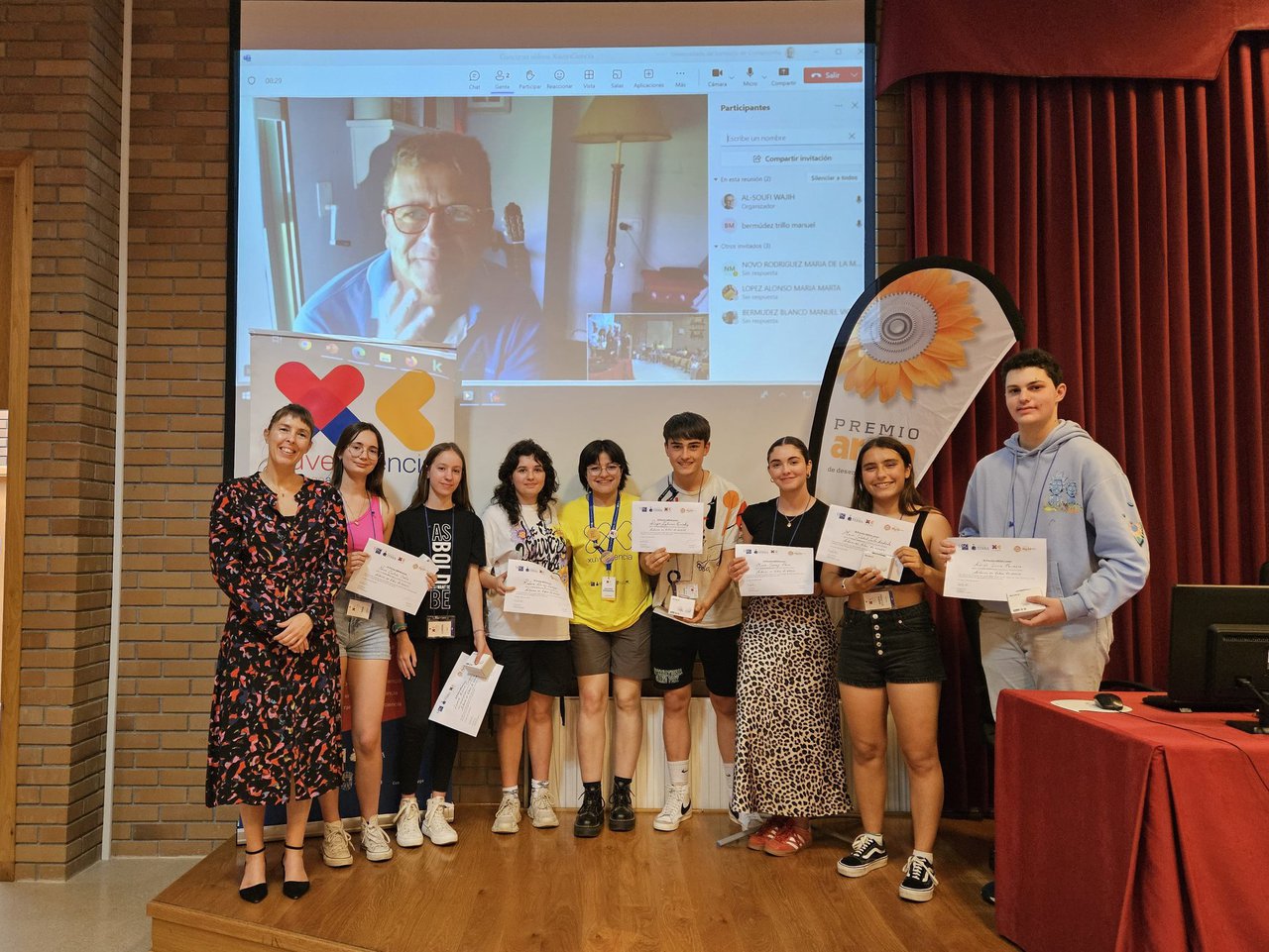 El décimo Premio Aresa Júnior de Desarrollo Rural fue entregado en la clausura del Campus de Verano XuvenCiencia de Lugo