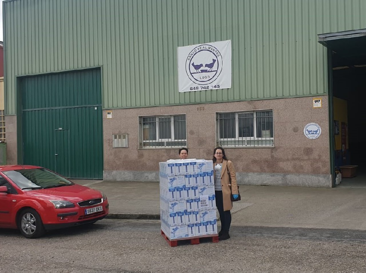 Naturleite entregó 15.000 litros de leche al Banco de Alimentos de Lugo