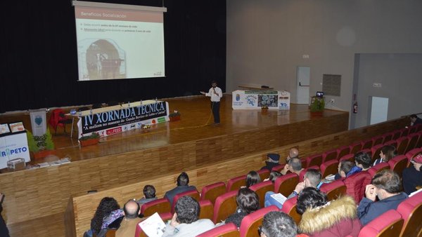 La jornada técnica sobre mejora del manejo celebrada en Agolada, ya en vídeo