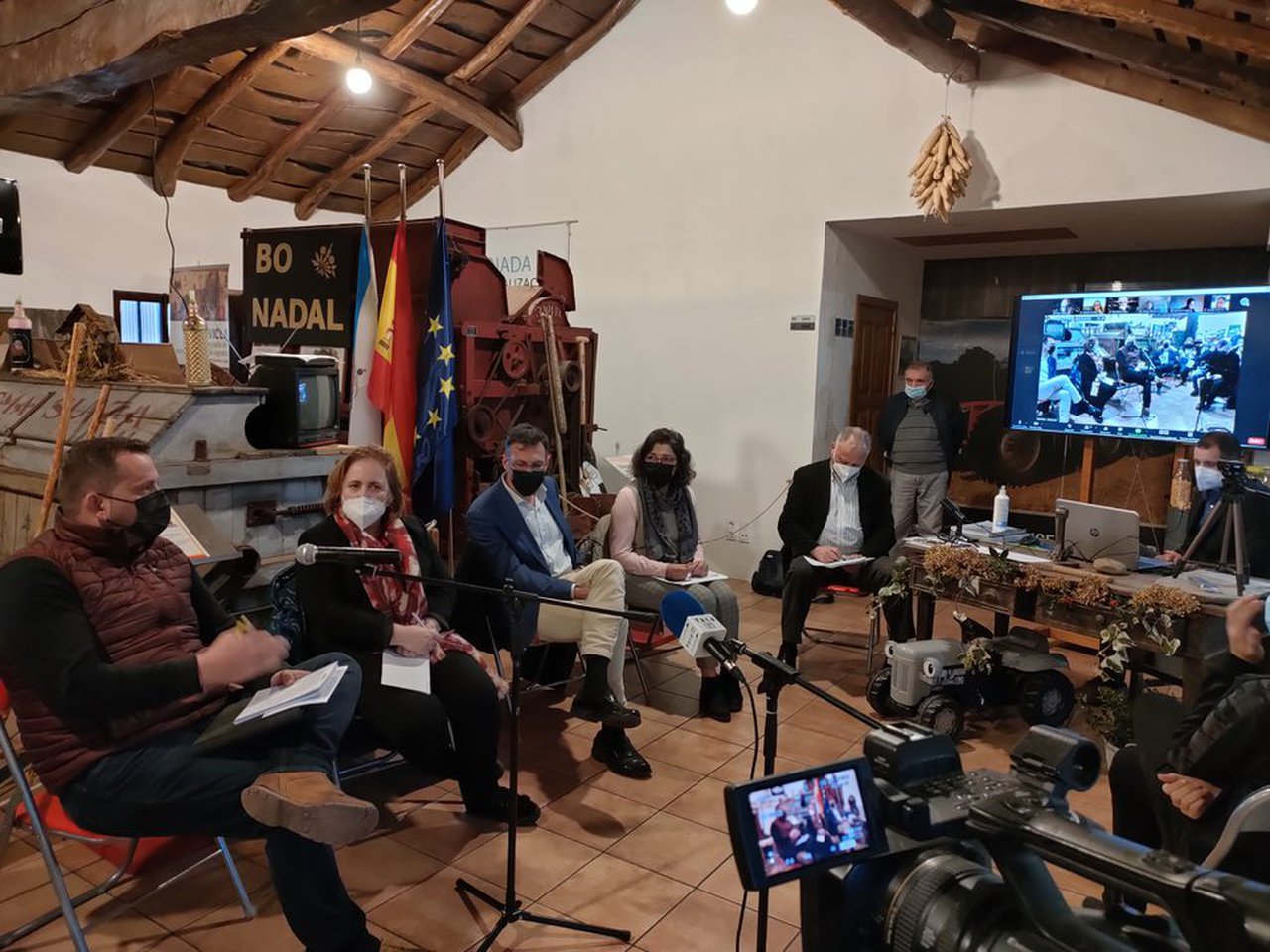 Finaliza la jornada sobre alternativas al petróleo en la producción de alimentos en el Muvicla